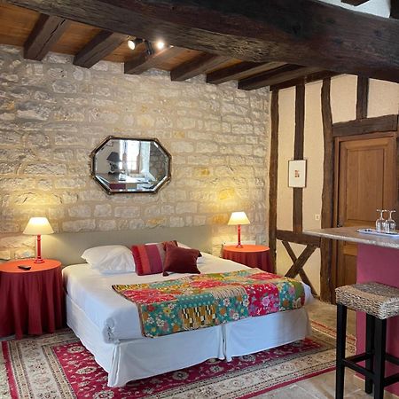 La Maison D'Alienor - Gites De Caractere A Chablis - 89 Екстериор снимка